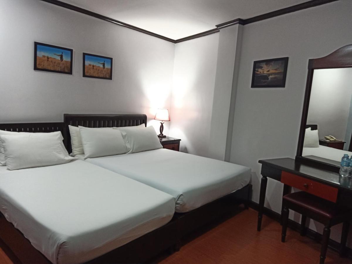 The Gabriella Bed And Breakfast Tagbilaran-stad Buitenkant foto